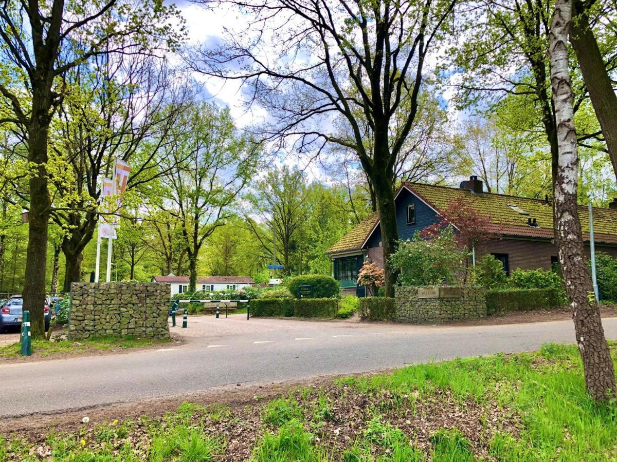 Cosy Tiny Lodges - Vakantiepark Kempenbos Diessen Extérieur photo