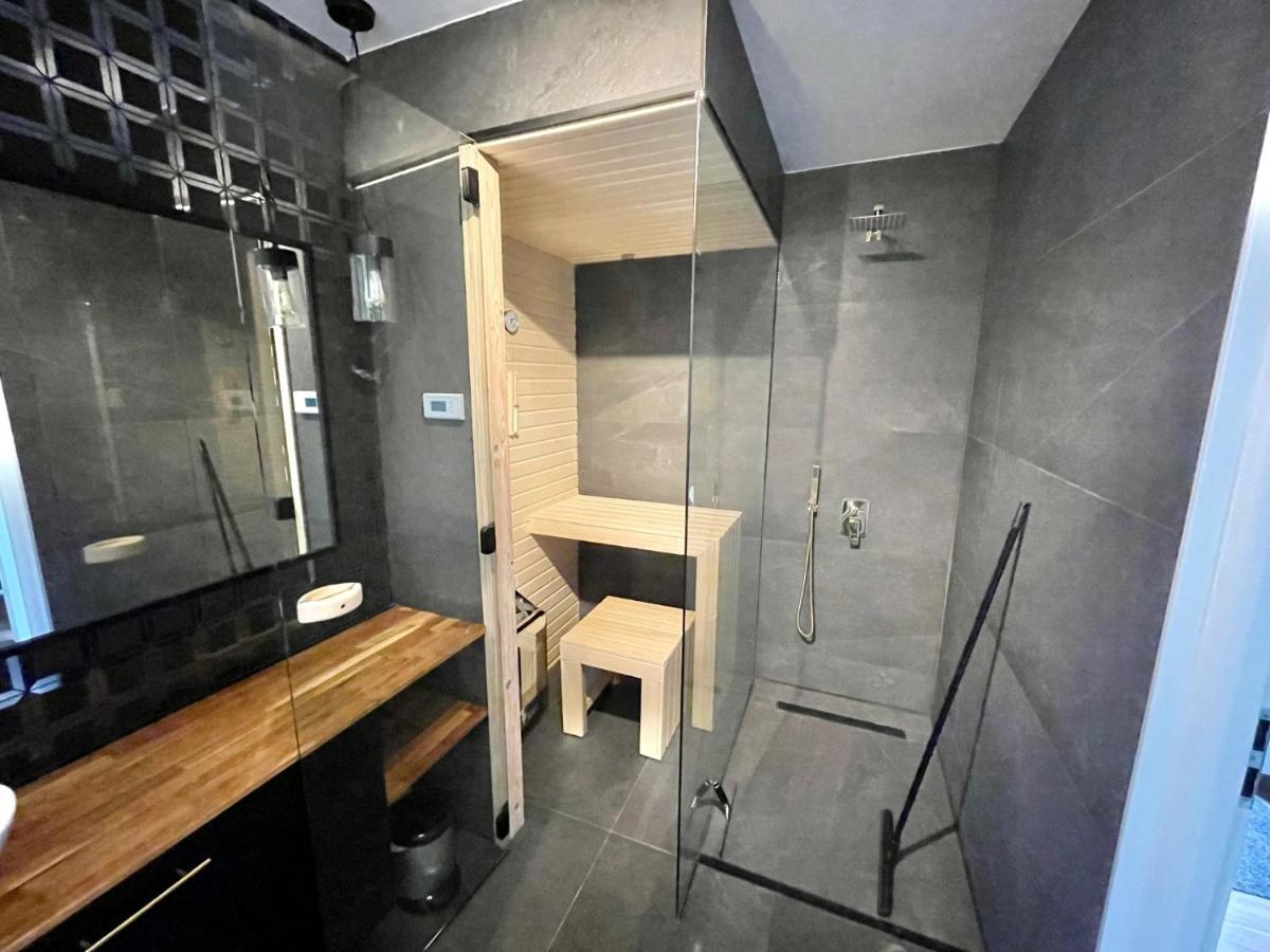 Cosy Tiny Lodges - Vakantiepark Kempenbos Diessen Extérieur photo